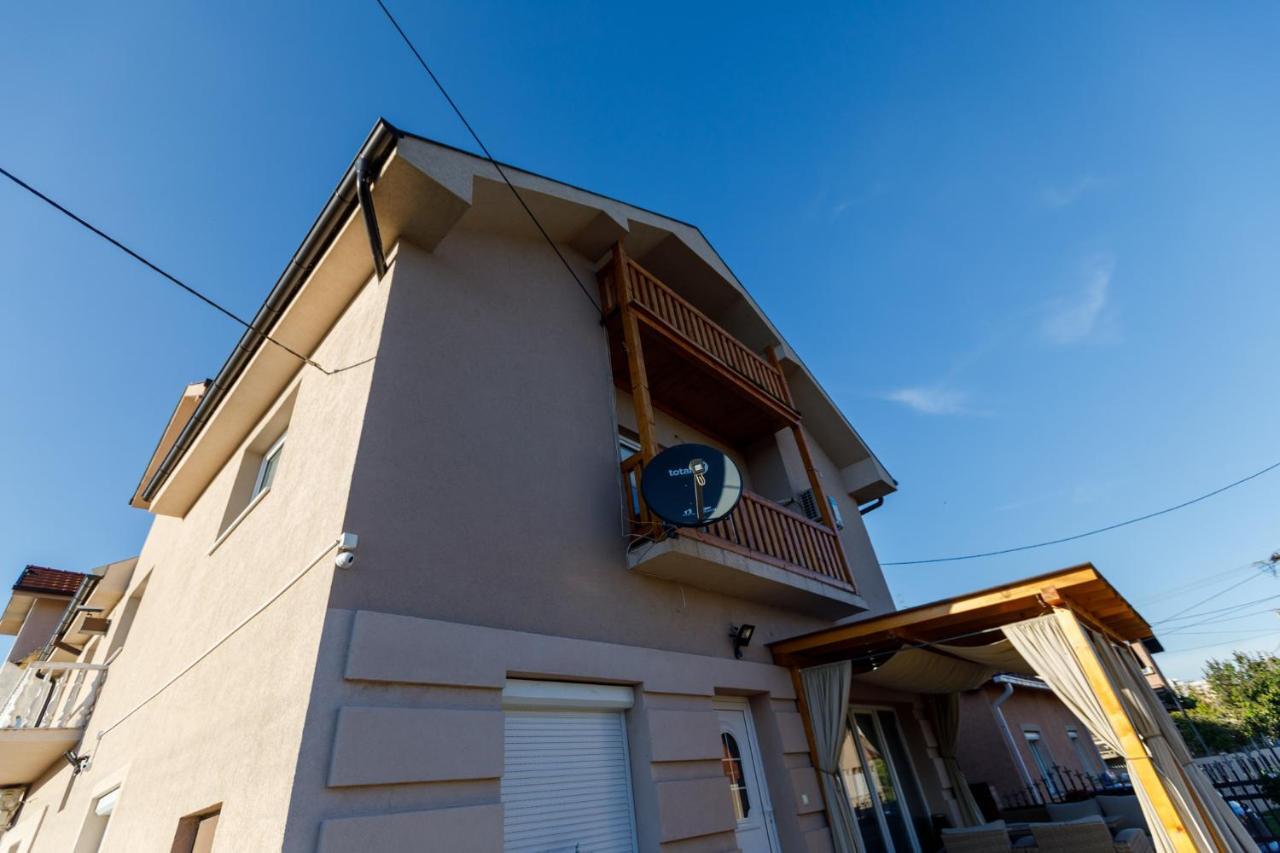 Kristall Apartments Sabac Bagian luar foto